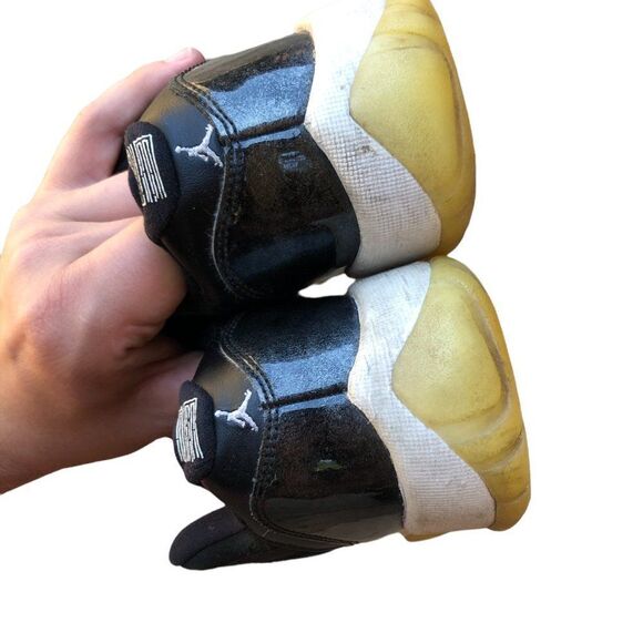 Rare 2016 air jordan 11 retro low barons size 8 - Picture 6 of 14